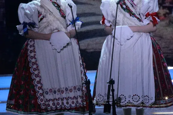 Haraszti ikrek - énekegyüttes, Bátonyterenye
